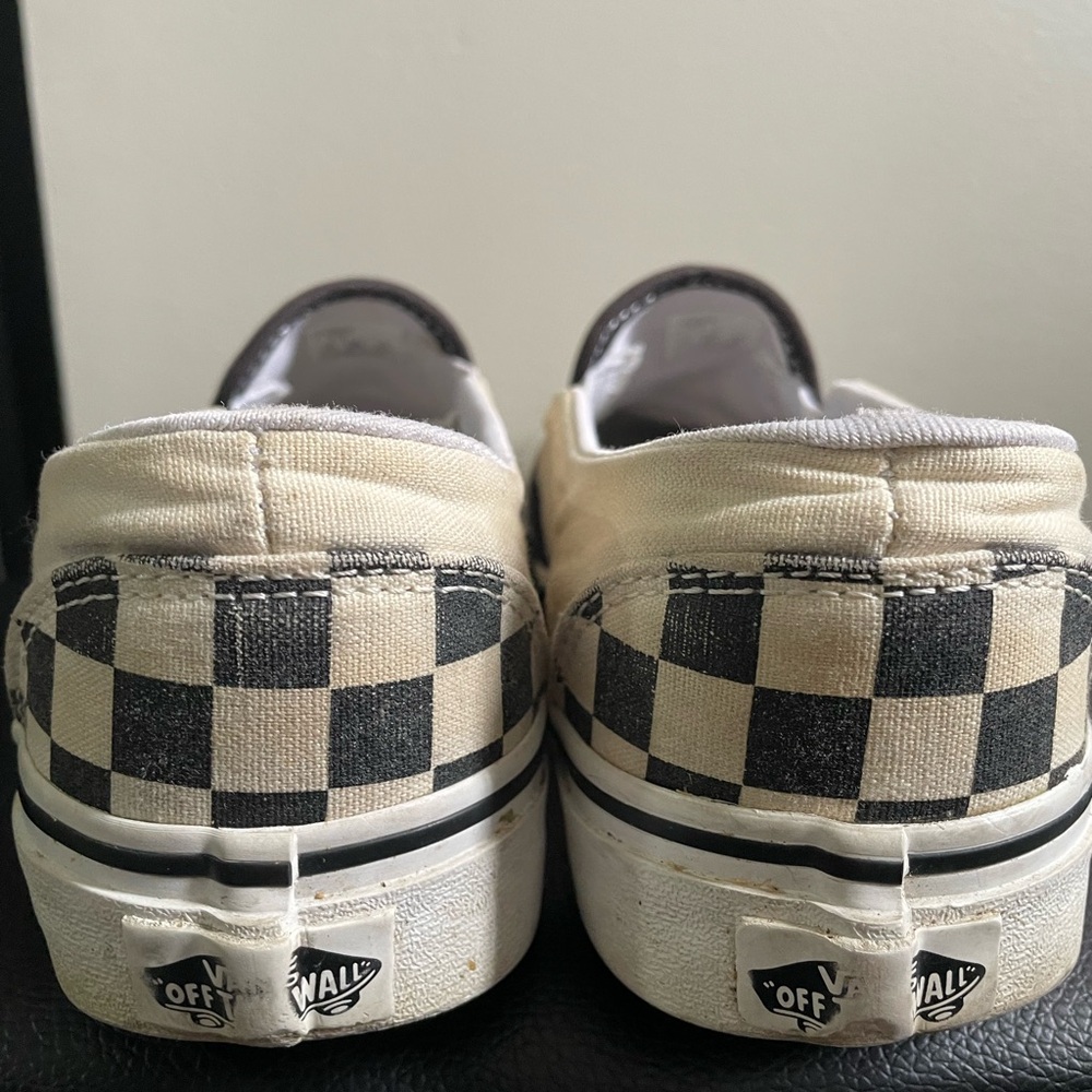 Checkered Vans - Picture 3 of 4